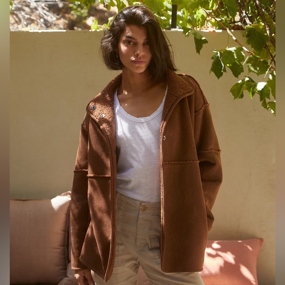 Velvet by Graham and Spencer Albany Lux Sherpa Reversible Jacket in Roast NWOT
